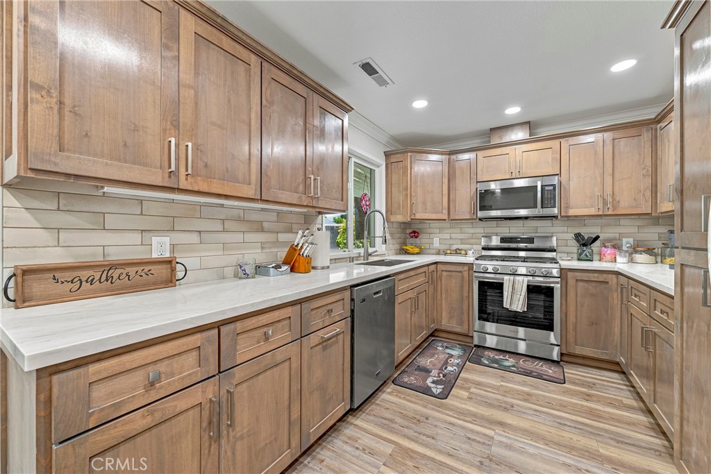 1145 Julie Dr, Merced, CA 95348