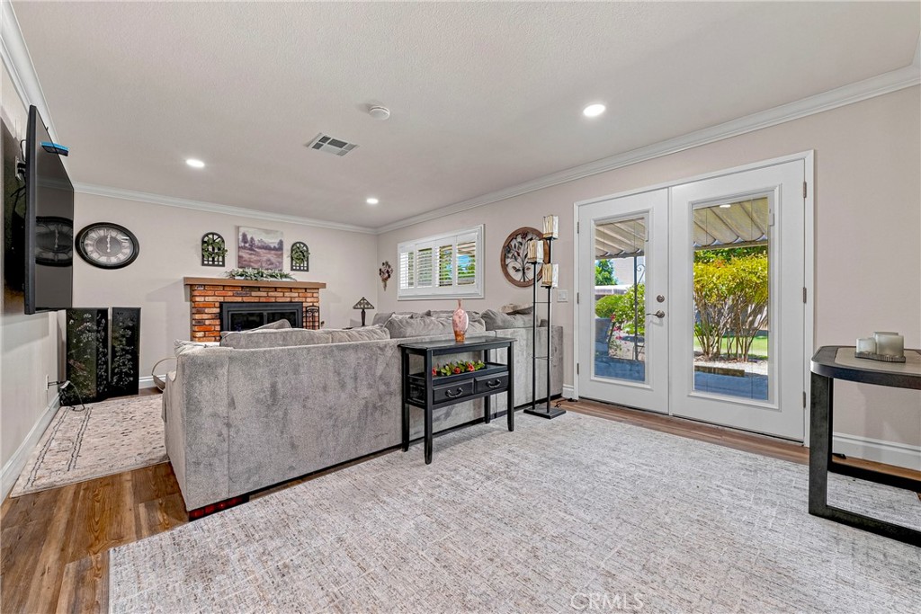 1145 Julie Dr, Merced, CA 95348