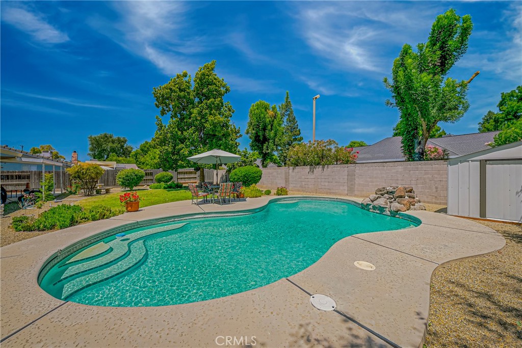 1145 Julie Dr, Merced, CA 95348