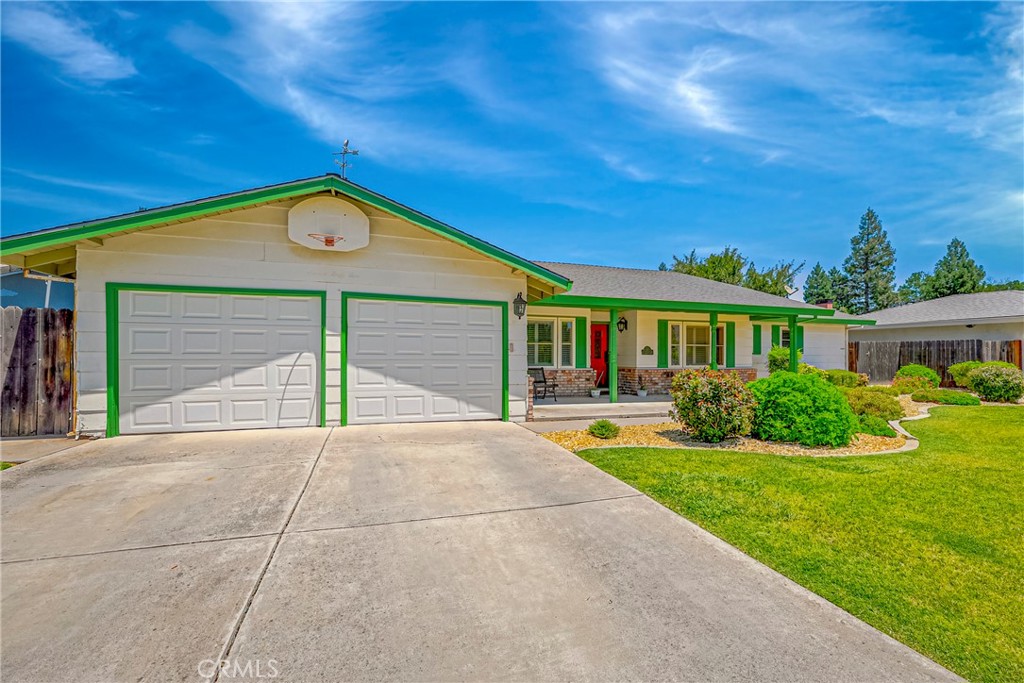 1145 Julie Dr, Merced, CA 95348
