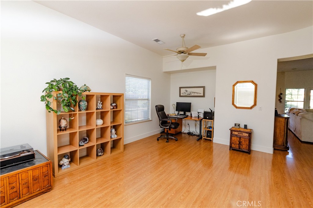 6643 Desert Springs, Chowchilla, CA 93610