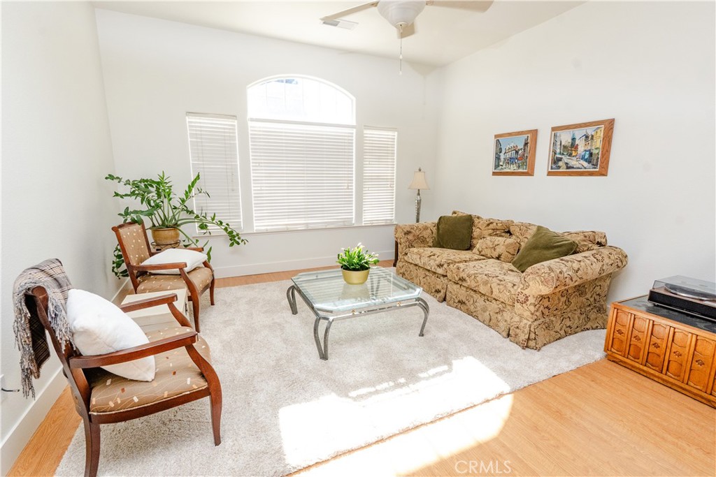 6643 Desert Springs, Chowchilla, CA 93610