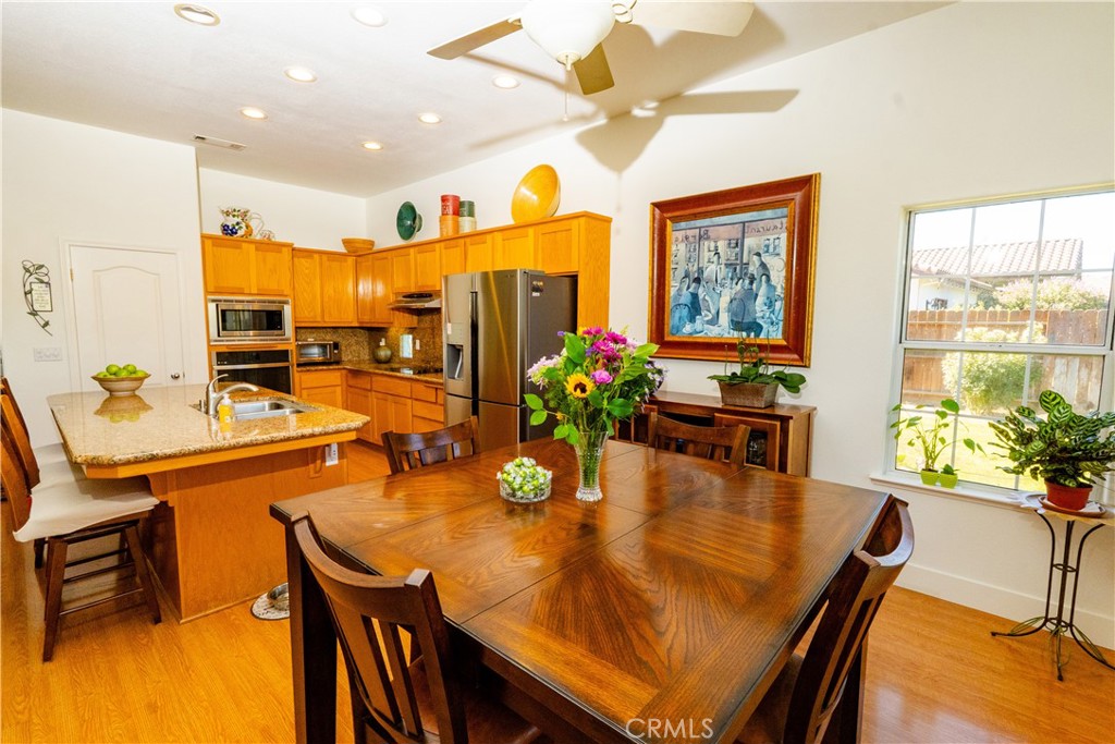 6643 Desert Springs, Chowchilla, CA 93610