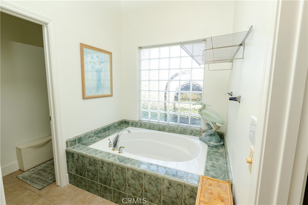 6643 Desert Springs, Chowchilla, CA 93610