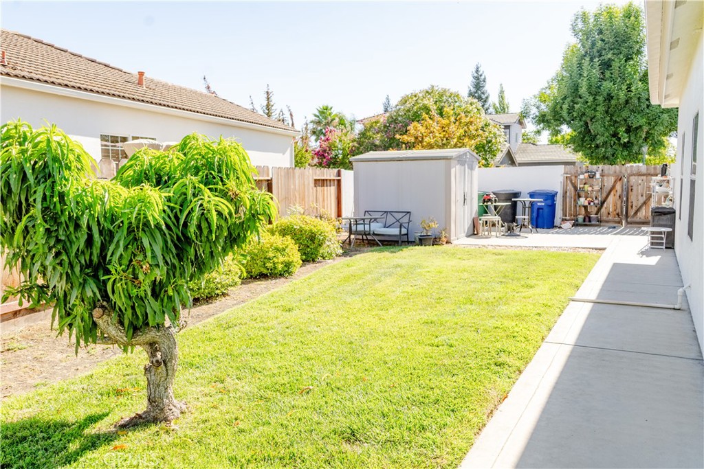 6643 Desert Springs, Chowchilla, CA 93610