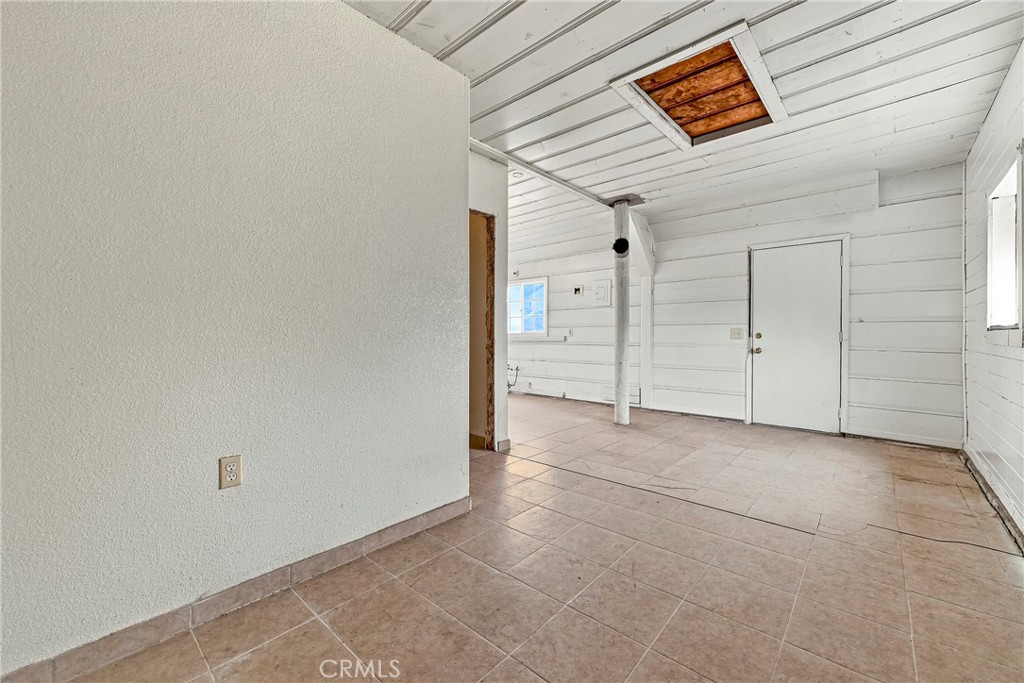 1950 Union Ave, Merced, CA 95340
