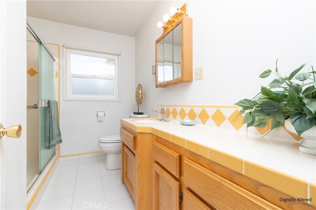 1860 Carol Ave, Merced, CA 95341