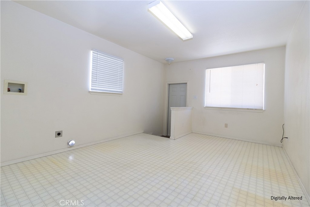 1860 Carol Ave, Merced, CA 95341