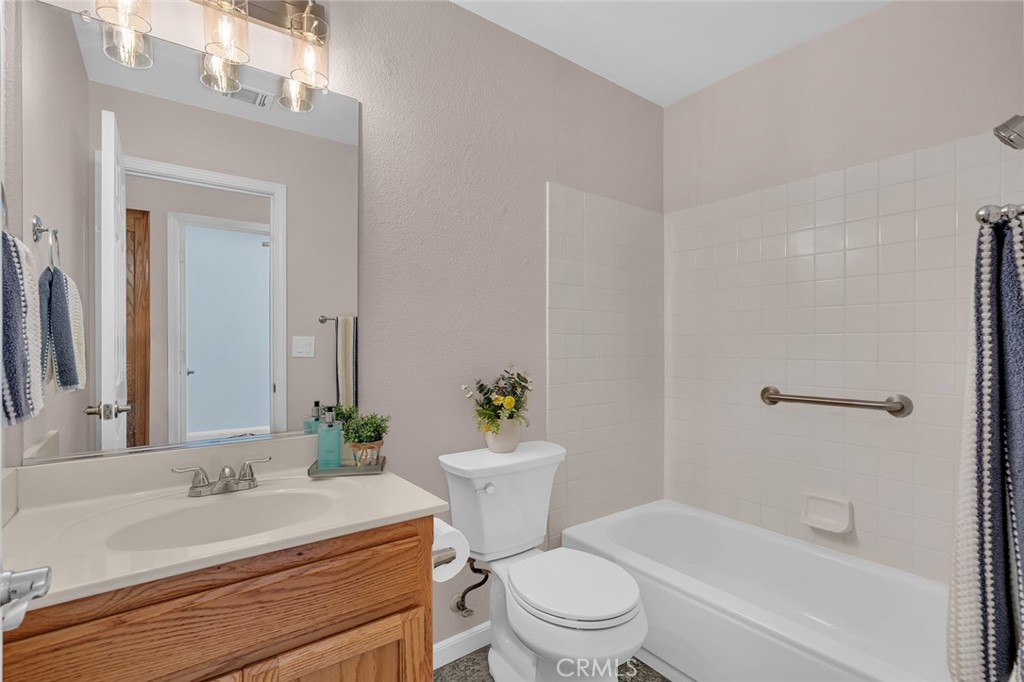 4611 Glimmer, Turlock, CA 95382