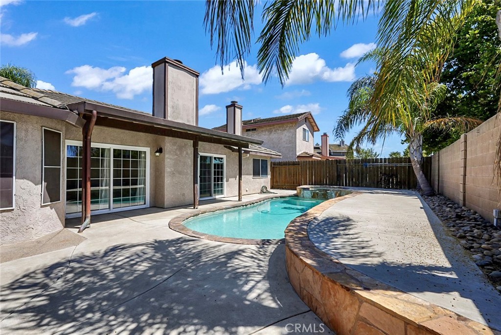 1019 Munchkin, Modesto, CA 95351