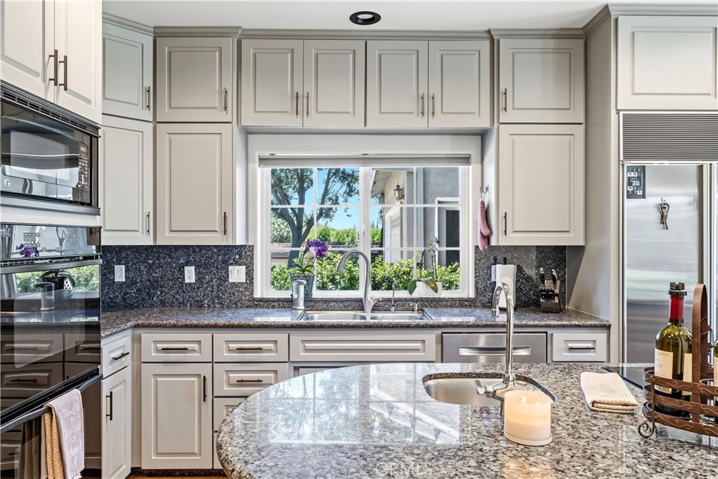 14361 Lombardy, Delhi, CA 95315