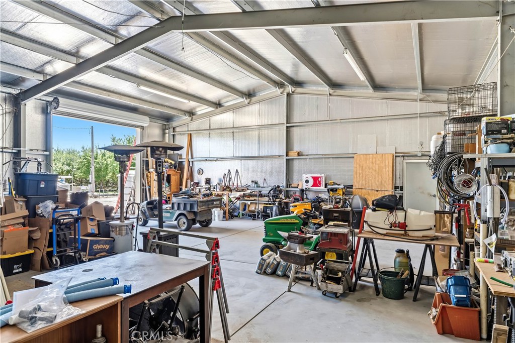 14361 Lombardy, Delhi, CA 95315