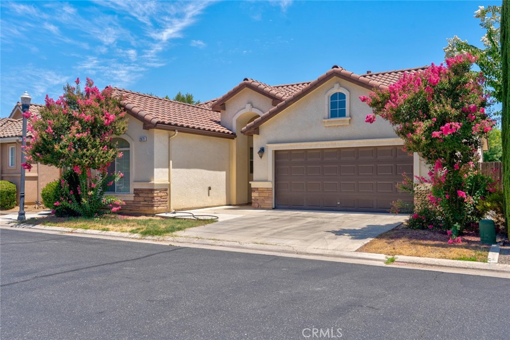 2871 Prato Ln, Clovis, CA 93611