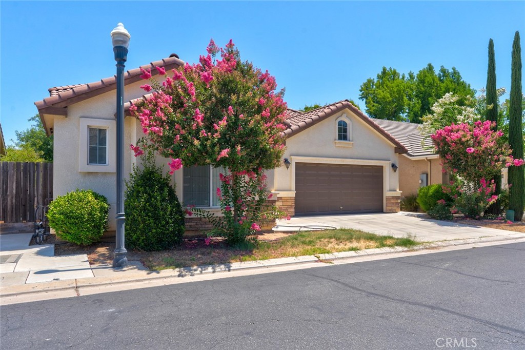 2871 Prato Ln, Clovis, CA 93611