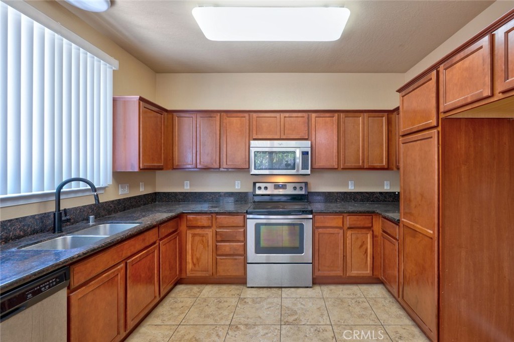 2871 Prato Ln, Clovis, CA 93611