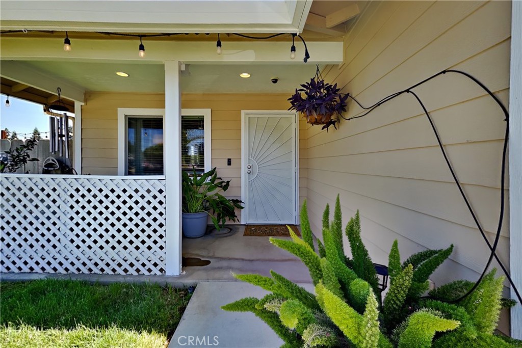528 D, Waterford, CA 95386