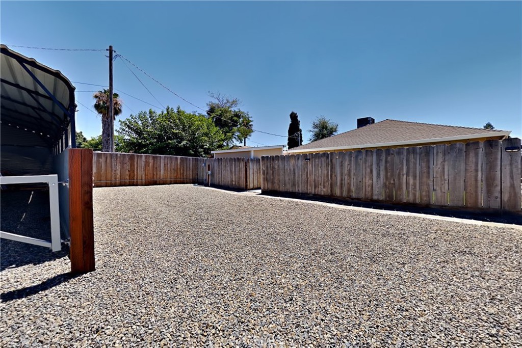 528 D, Waterford, CA 95386