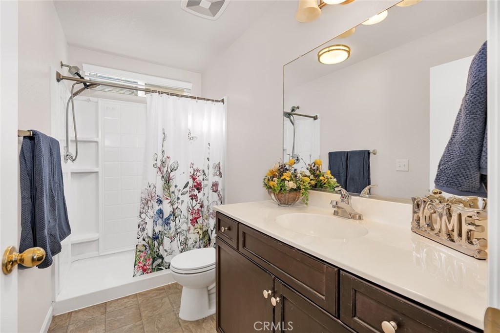 2835 N Drake, Merced, CA 95348