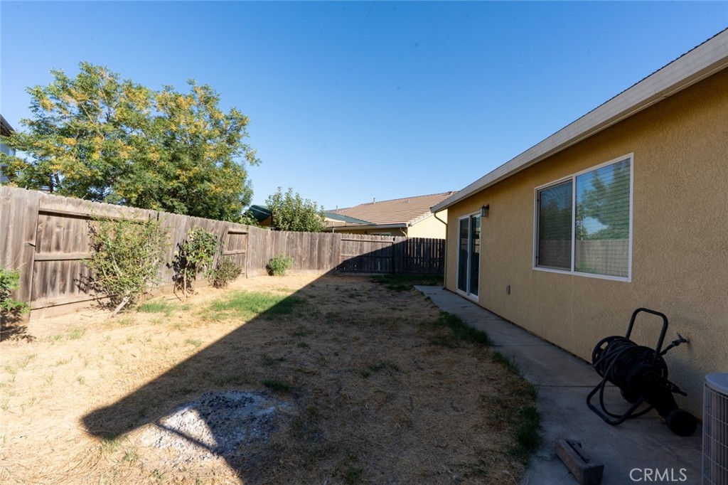 2835 N Drake, Merced, CA 95348