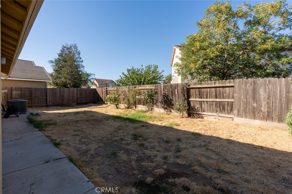 2835 N Drake, Merced, CA 95348