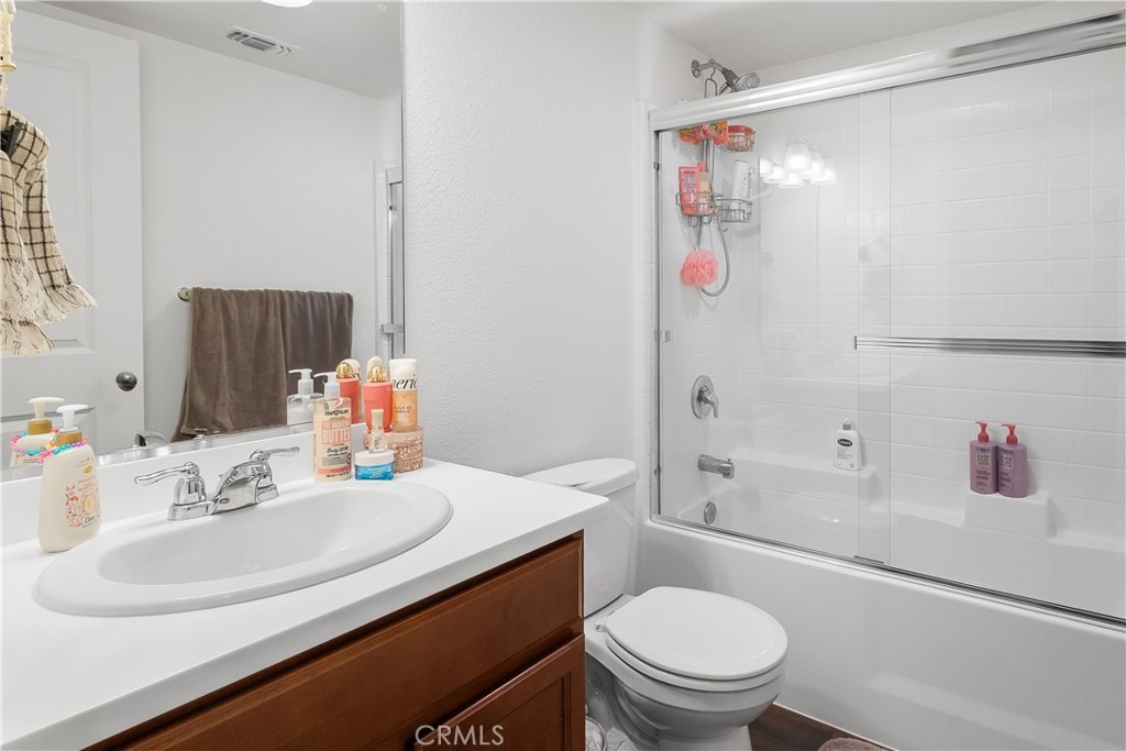 139 Sterling, Los Banos, CA 93635