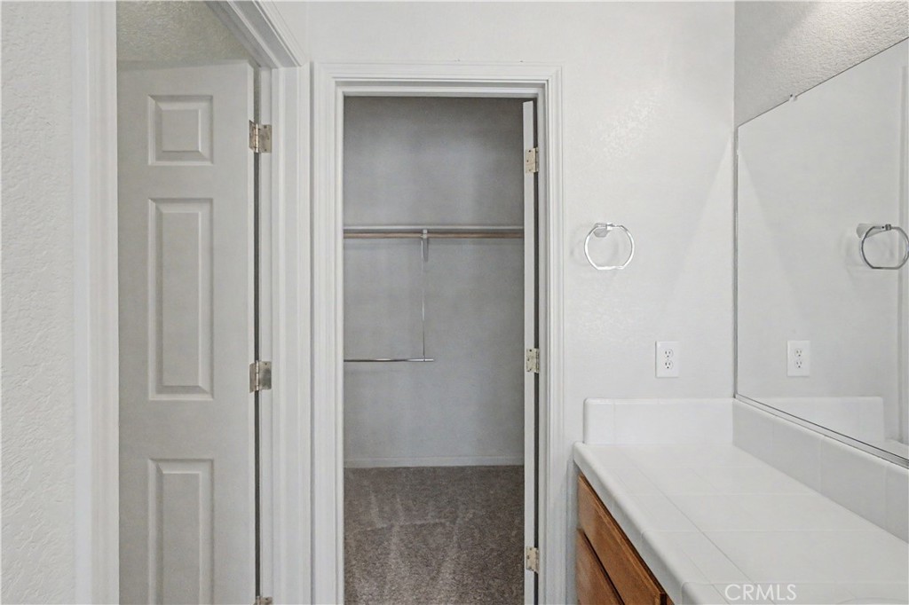 1338 Christopher, Merced, CA 95340