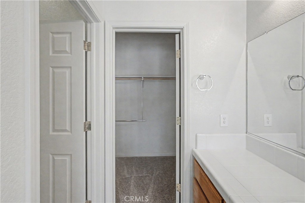 1338 Christopher, Merced, CA 95340