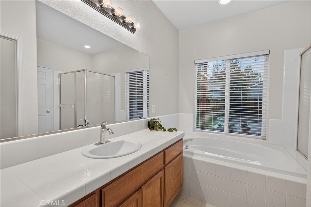 1338 Christopher, Merced, CA 95340
