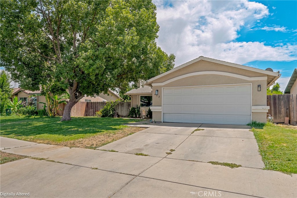 452 Las Brisas Ct, Merced, CA 95341
