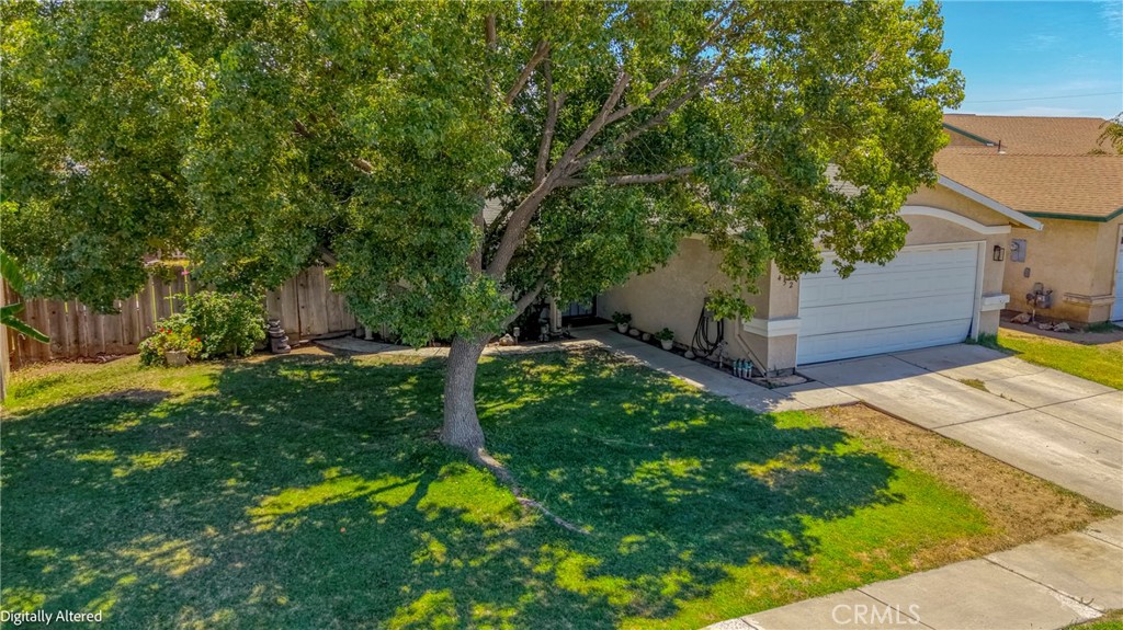 452 Las Brisas Ct, Merced, CA 95341