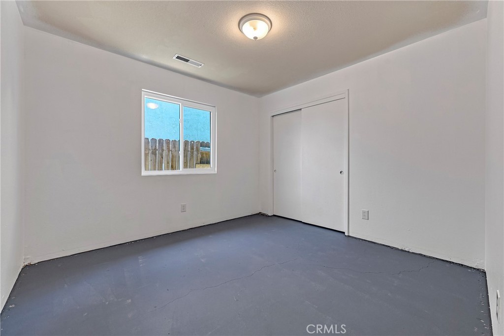 452 Las Brisas Ct, Merced, CA 95341
