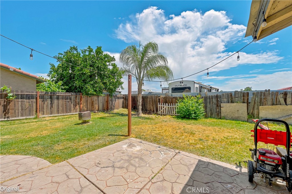 452 Las Brisas Ct, Merced, CA 95341