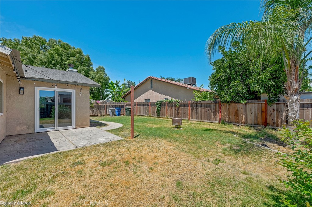 452 Las Brisas Ct, Merced, CA 95341