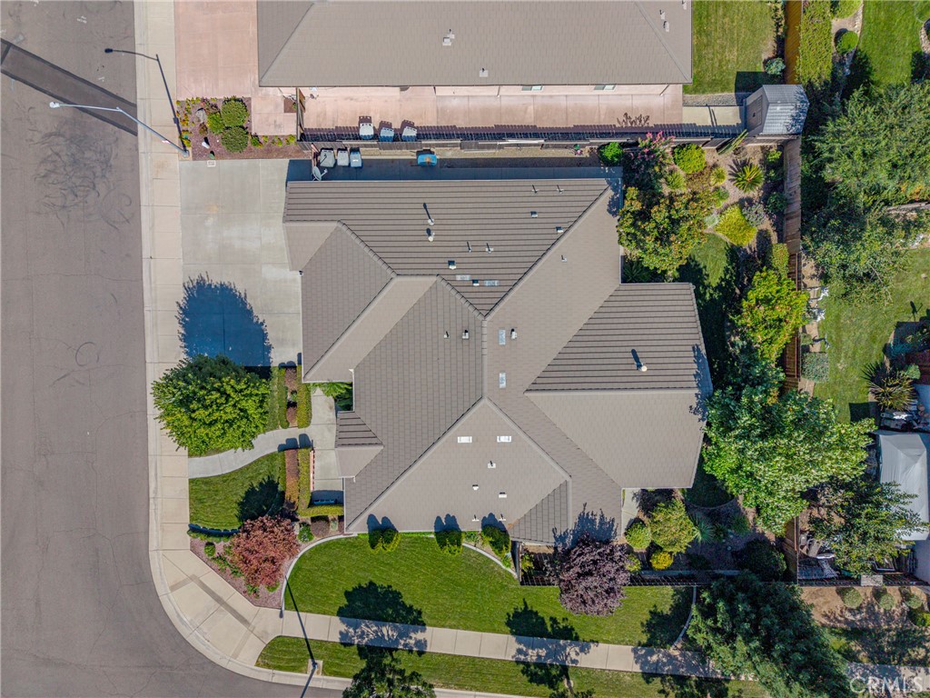 1320 Silhouette Ct, Merced, CA 95340