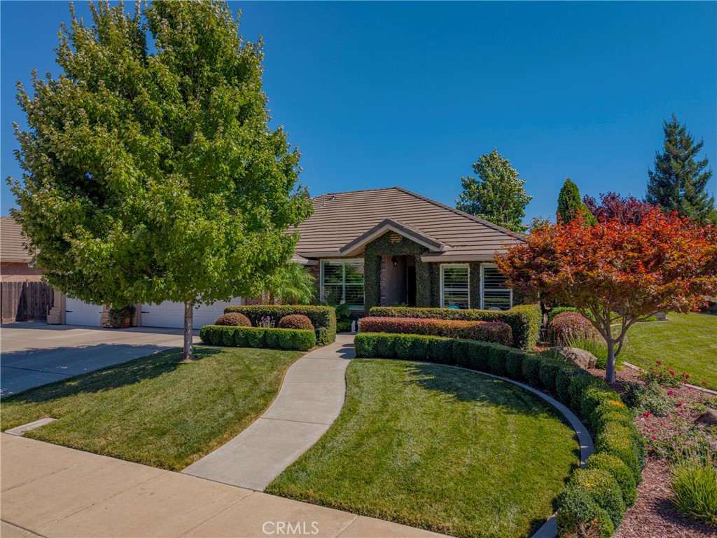 1320 Silhouette Ct, Merced, CA 95340