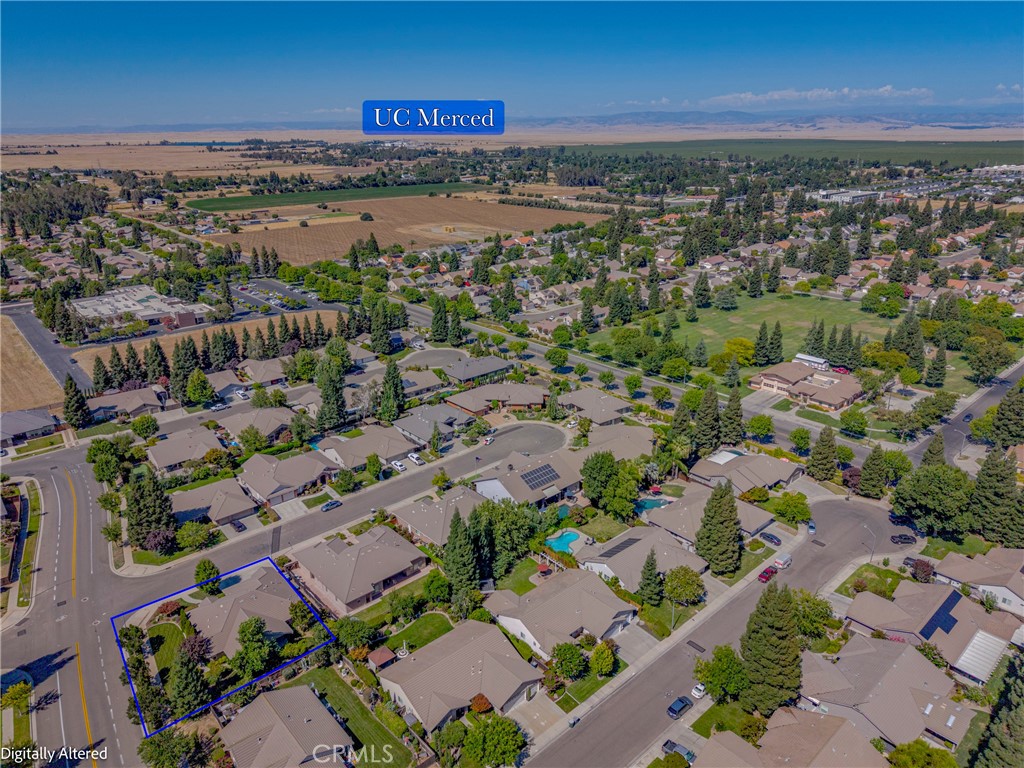 1320 Silhouette Ct, Merced, CA 95340