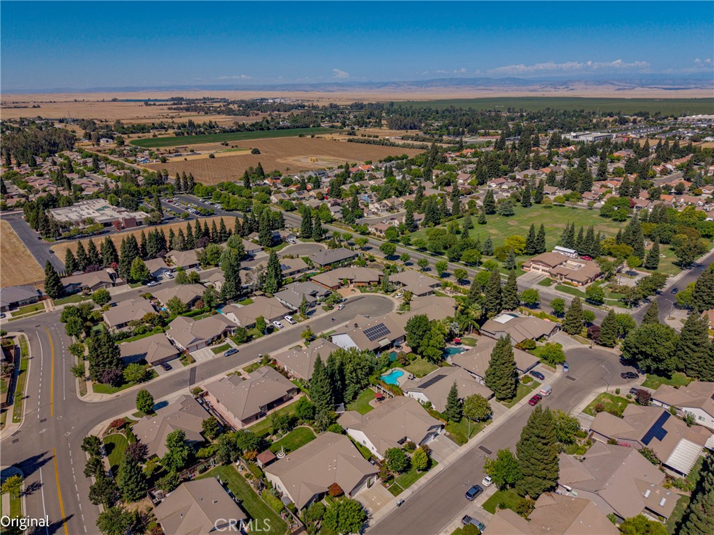 1320 Silhouette Ct, Merced, CA 95340