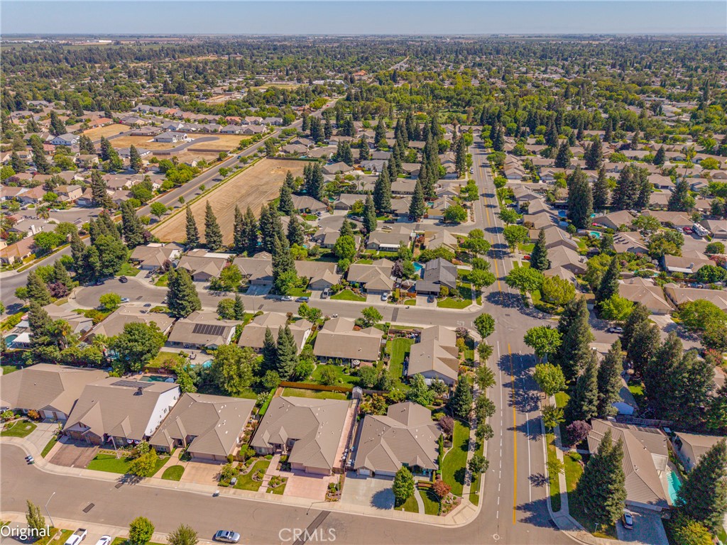 1320 Silhouette Ct, Merced, CA 95340