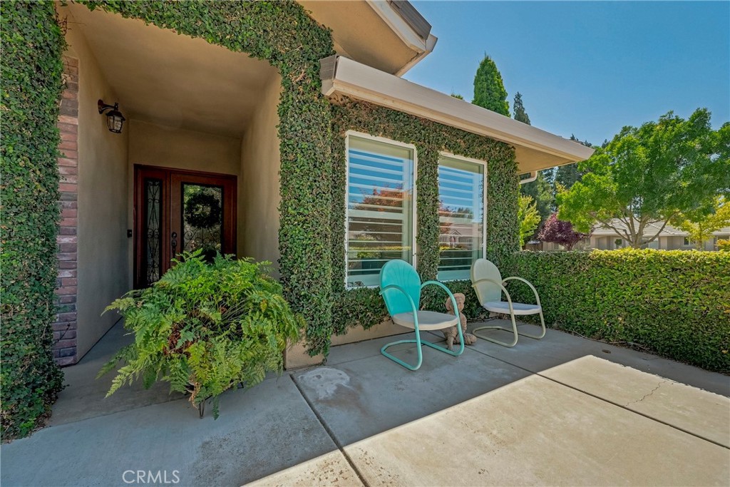 1320 Silhouette Ct, Merced, CA 95340