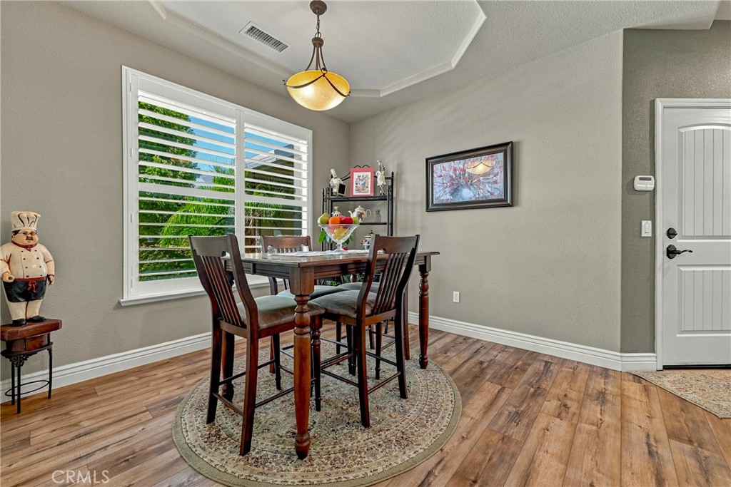 1320 Silhouette Ct, Merced, CA 95340
