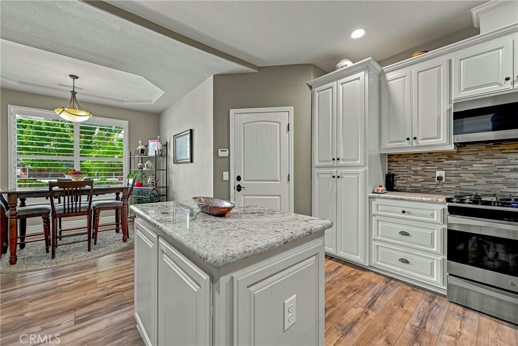 1320 Silhouette Ct, Merced, CA 95340