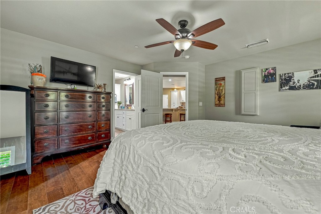 1320 Silhouette Ct, Merced, CA 95340