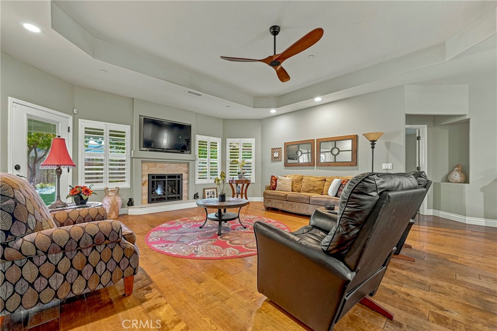 1320 Silhouette Ct, Merced, CA 95340
