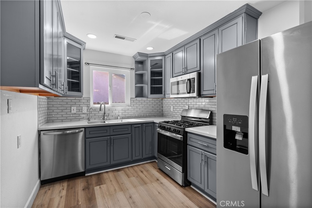 914 Valencia, Los Banos, CA 93635