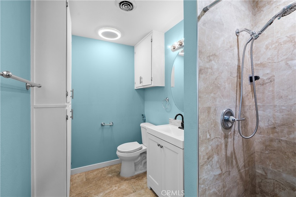 914 Valencia, Los Banos, CA 93635