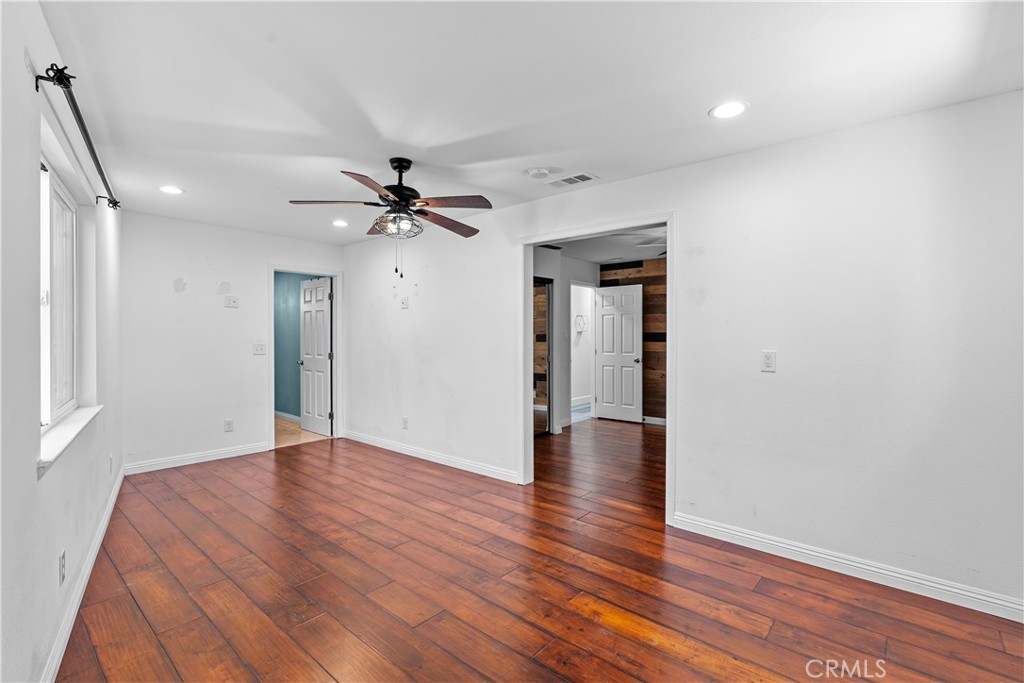 914 Valencia, Los Banos, CA 93635