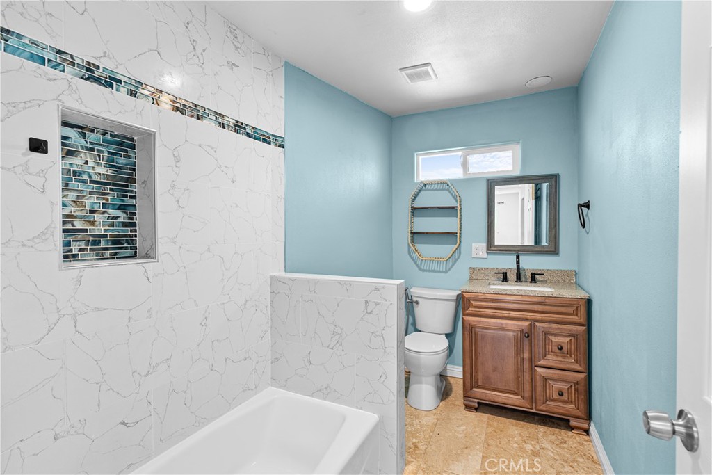 914 Valencia, Los Banos, CA 93635