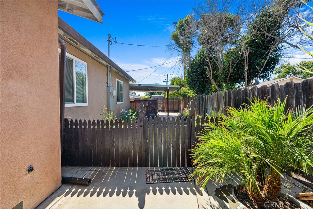 914 Valencia, Los Banos, CA 93635