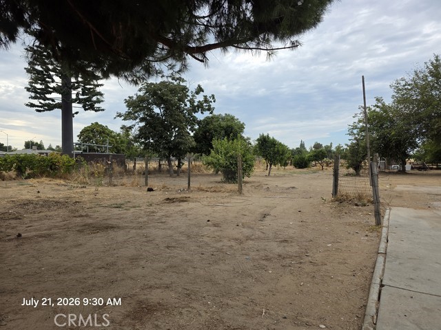 5166 E Tulare St, Fresno, CA 93727