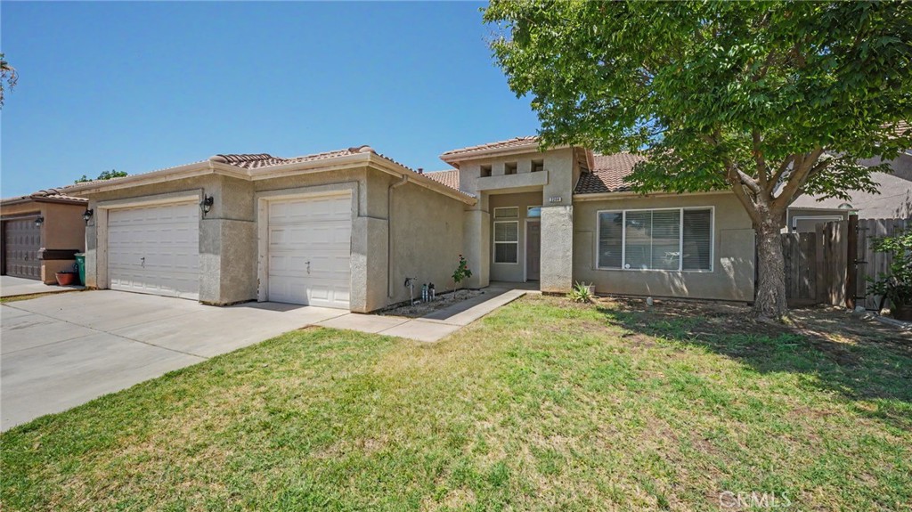 2204 W Sweet Water Ct, Merced, CA 95348